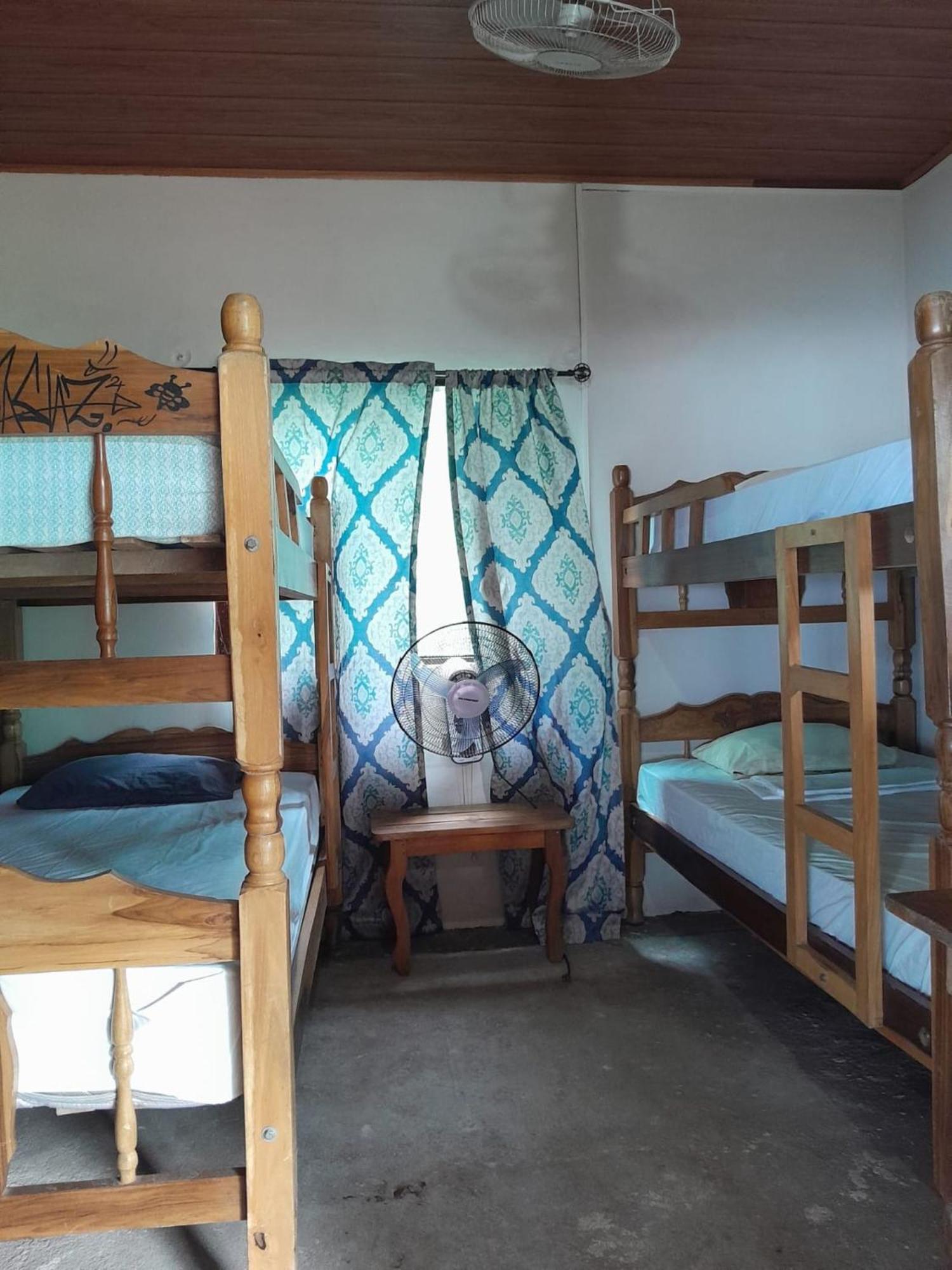 Hostel Los Chocoyos Мерида Экстерьер фото