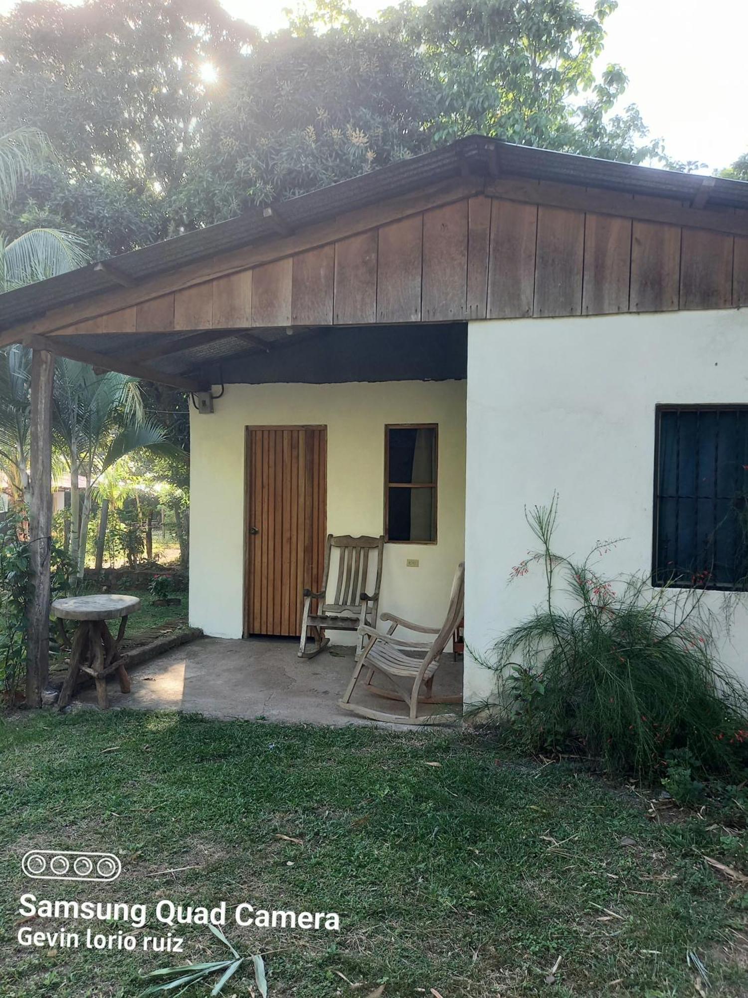 Hostel Los Chocoyos Мерида Экстерьер фото